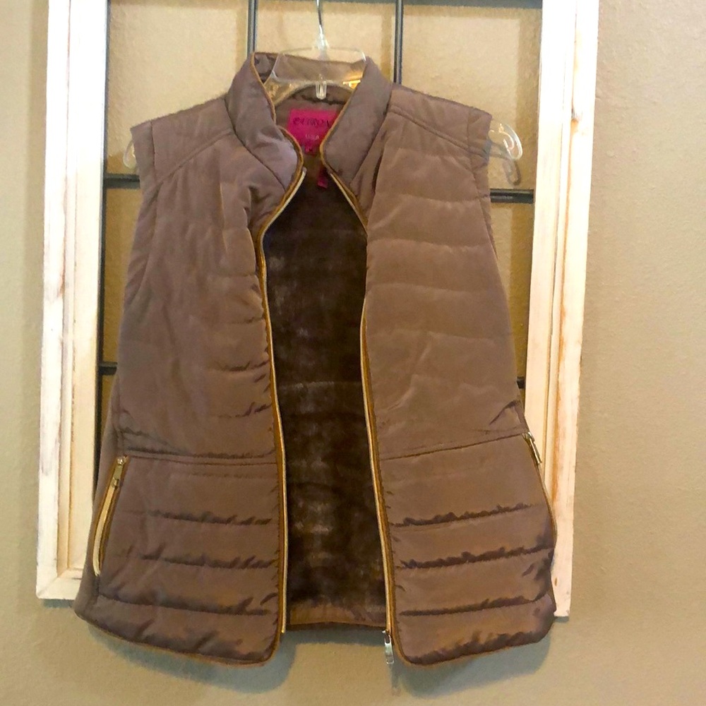 Patrona, size M, vest, like new
